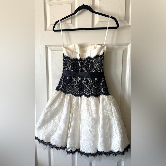 🖤NWT Jessica McClintock Lace Dress🖤 - Picture 5 of 10